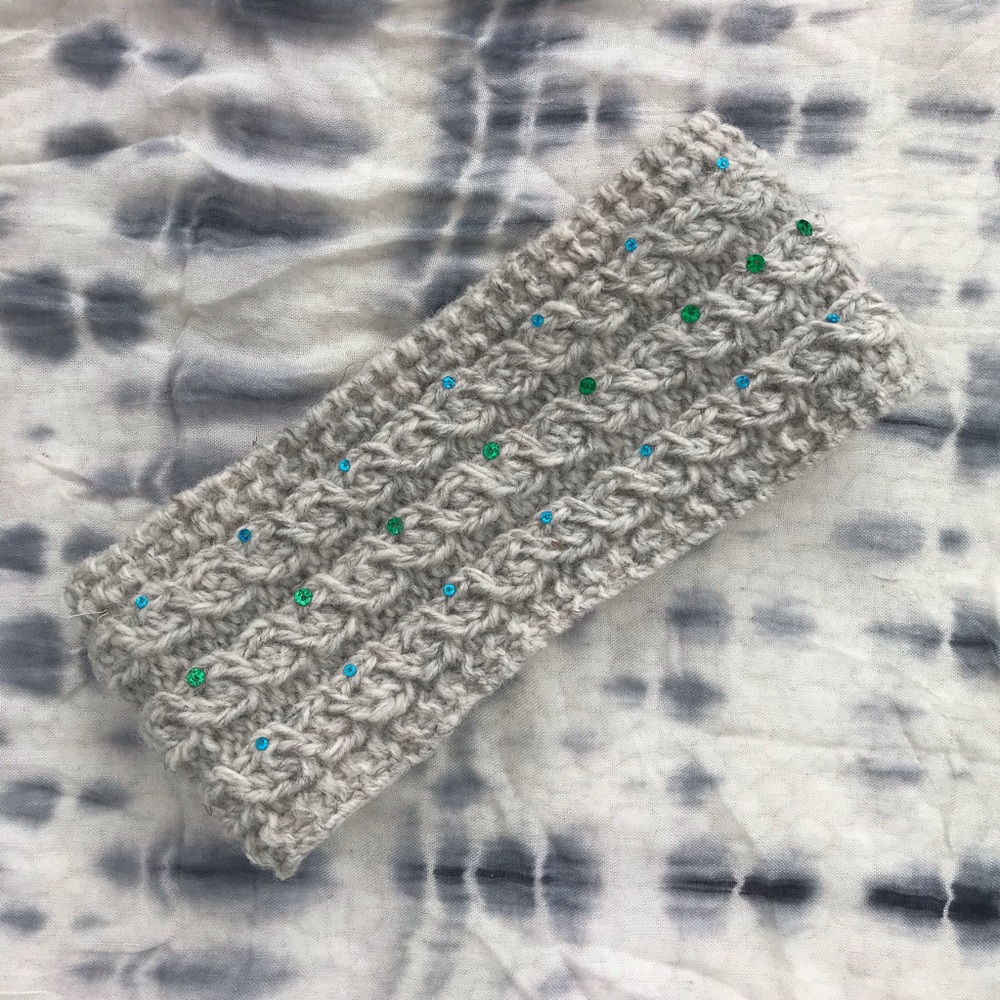 NWOT sequin sweater headband